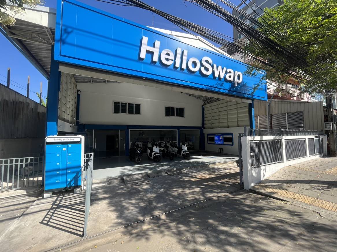 HelloSwap Battery Swapping Station
